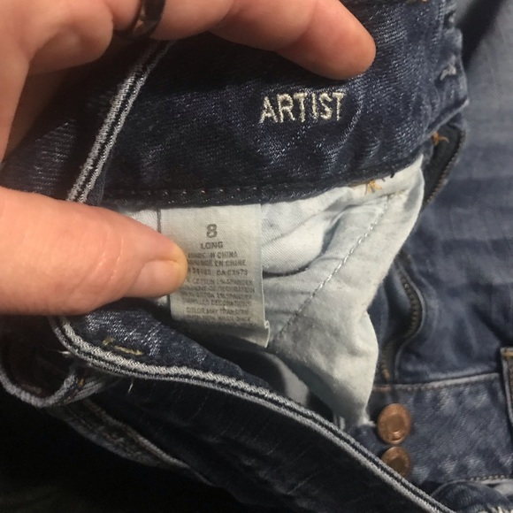 Size 8 American Eagle flare jeans - Picture 3 of 4